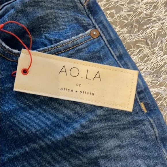 Alice + Olivia AO LA High Waisted rise button fly Ripped denim Skinny Jeans